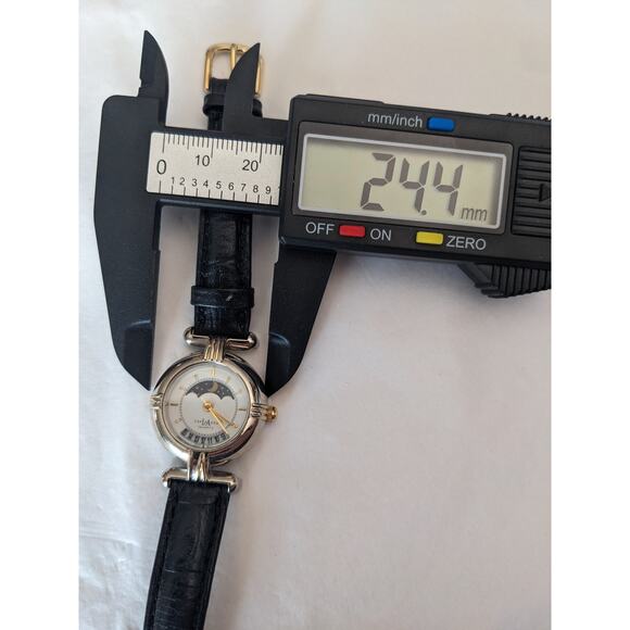 Express LA Women's Moon Phase Date Silver Tone Black Leather Strap Watch - Picture 8 of 8